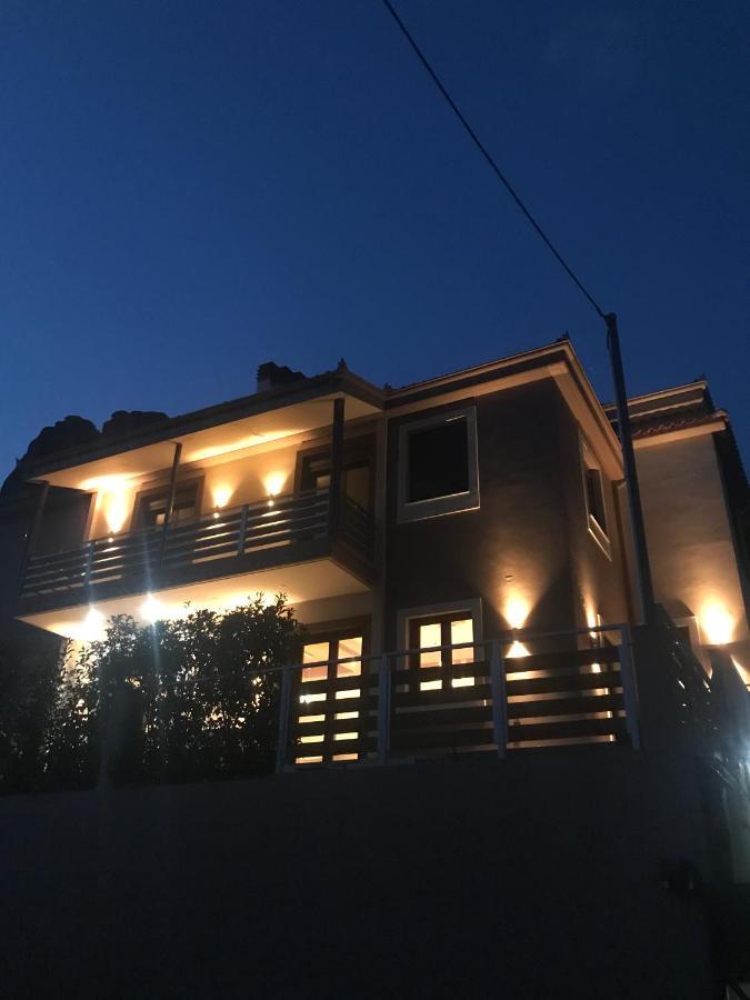 Villa Under Meteora Kalampáka Dış mekan fotoğraf