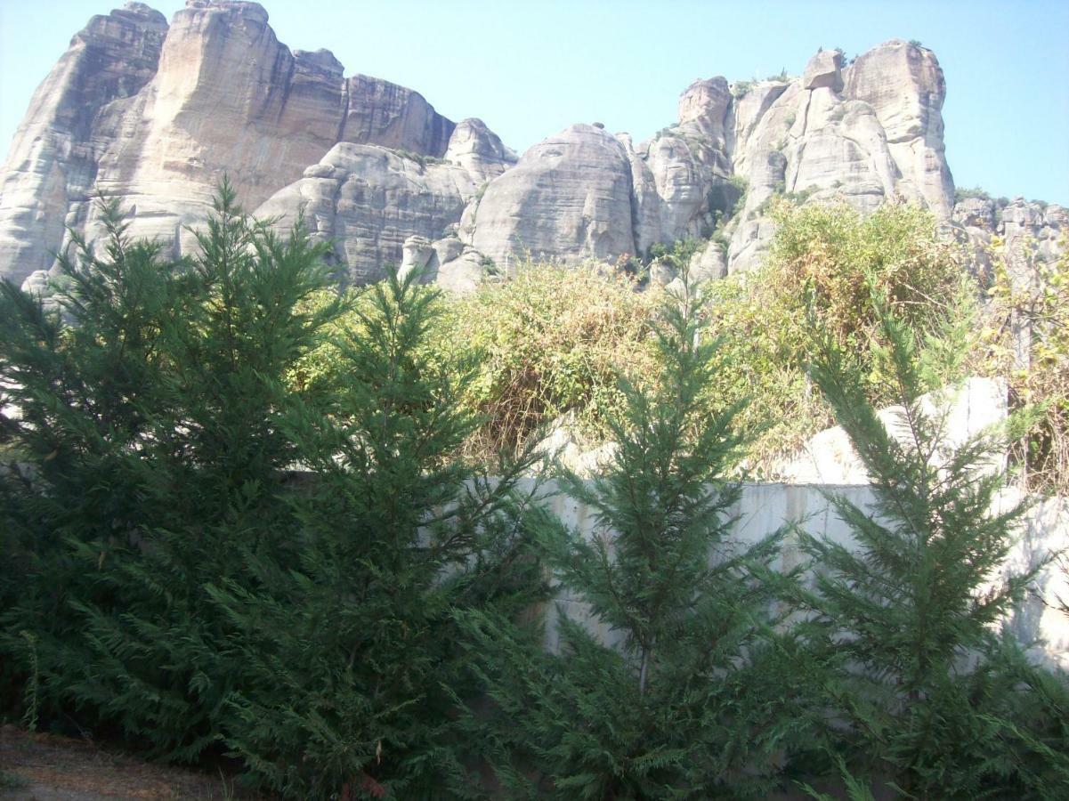 Villa Under Meteora Kalampáka Dış mekan fotoğraf